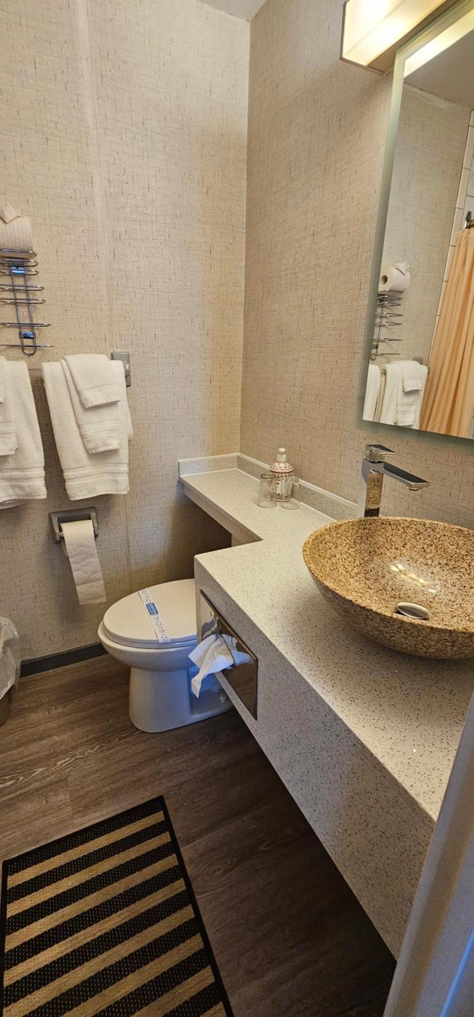 Hotel Oasis Lac St-Louis Salaberry-de-Valleyfield Extérieur photo